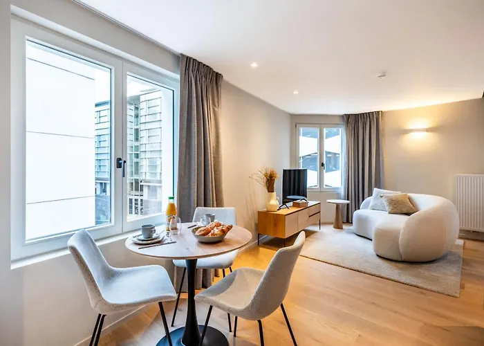 Huswell - Stylish Duplex Studio With Premium Materials In Ghent City Center