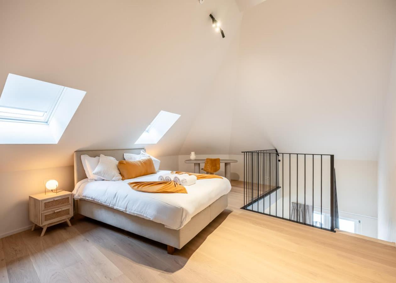 Appartement Huswell - Stylish Duplex With Premium Materials In Center